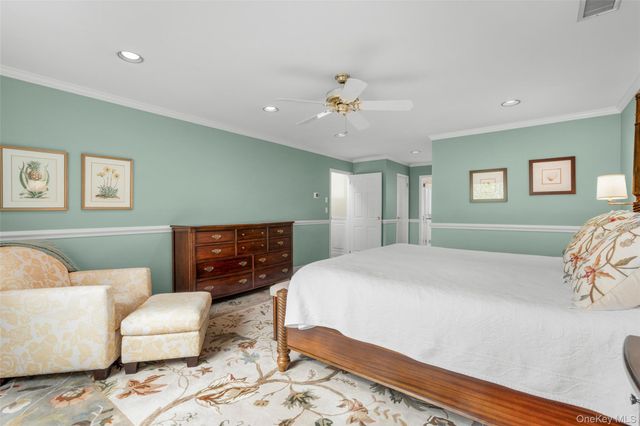 1102 Fairway Green, Mamaroneck, NY 10543