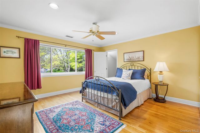1102 Fairway Green, Mamaroneck, NY 10543