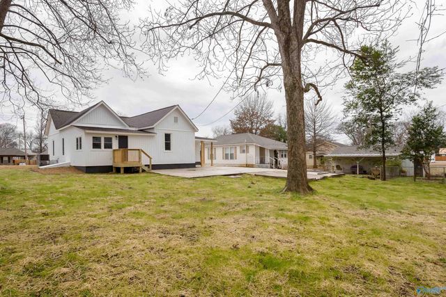 304 W 1st Street, Tuscumbia, AL 35674