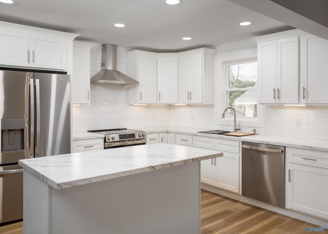 304 W 1st Street, Tuscumbia, AL 35674