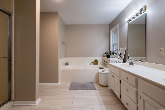 11 Cedar Branch Court Court, Little Rock, AR 72223