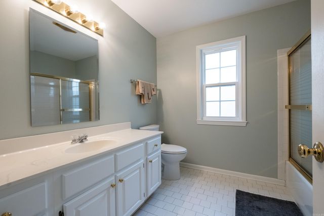11 Cedar Branch Court Court, Little Rock, AR 72223