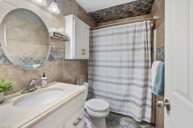 4814 Station House LN, Virginia Beach, VA 23455