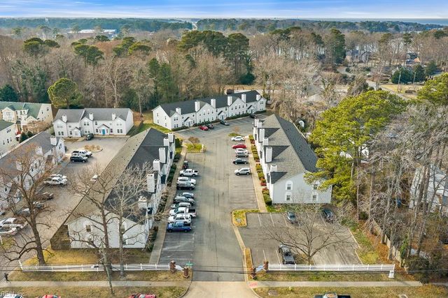 4814 Station House LN, Virginia Beach, VA 23455