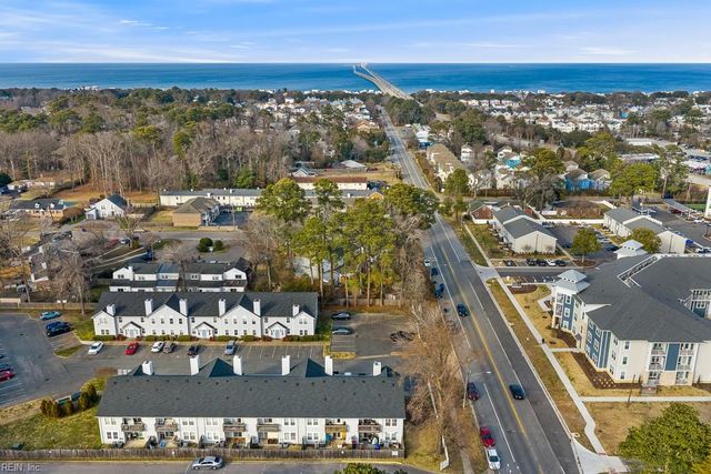 4814 Station House LN, Virginia Beach, VA 23455