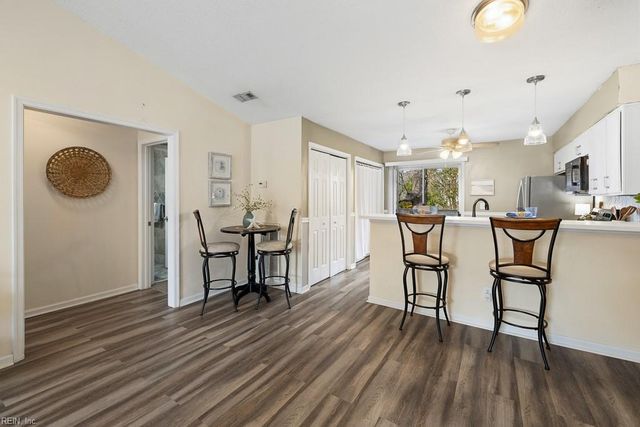 4814 Station House LN, Virginia Beach, VA 23455