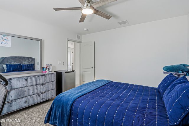 13757 Lago Vista Avenue, Horizon City, TX 79928
