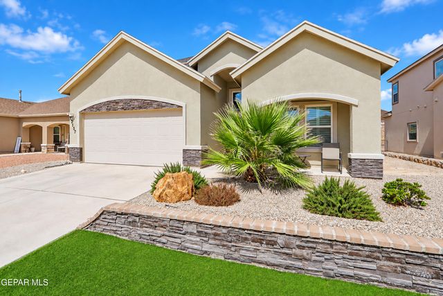 13757 Lago Vista Avenue, Horizon City, TX 79928