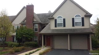 28339 Carlton Way Drive 33, Novi, MI 48377