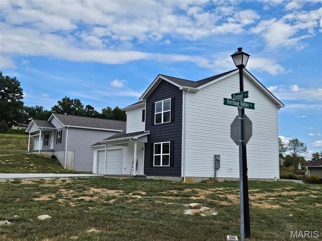 402 Daniel Court, New Haven, MO 63068