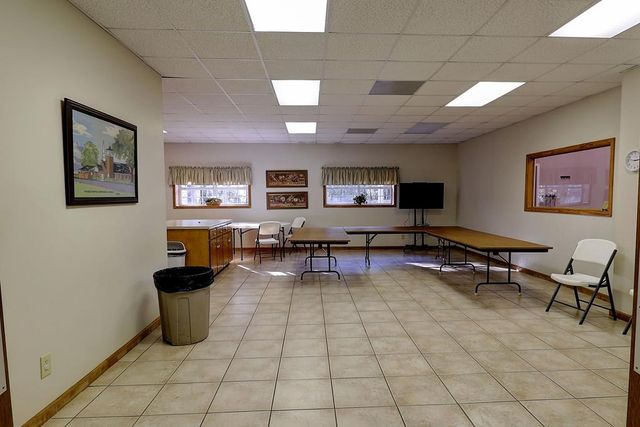 319 County Rd 79, Headland, AL 36345