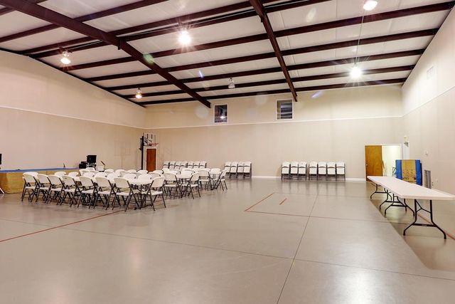 319 County Rd 79, Headland, AL 36345