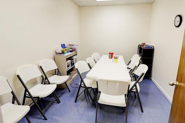 319 County Rd 79, Headland, AL 36345