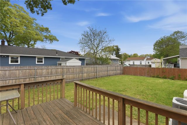 121 Fern Street, Warwick, RI 02889