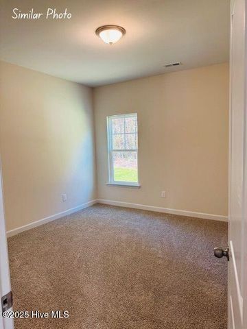 1115 Lunenburg Place, Jacksonville, NC 28540