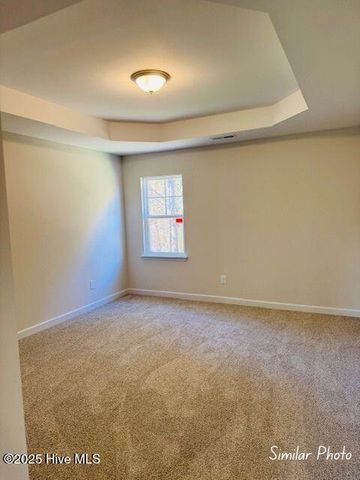 1115 Lunenburg Place, Jacksonville, NC 28540