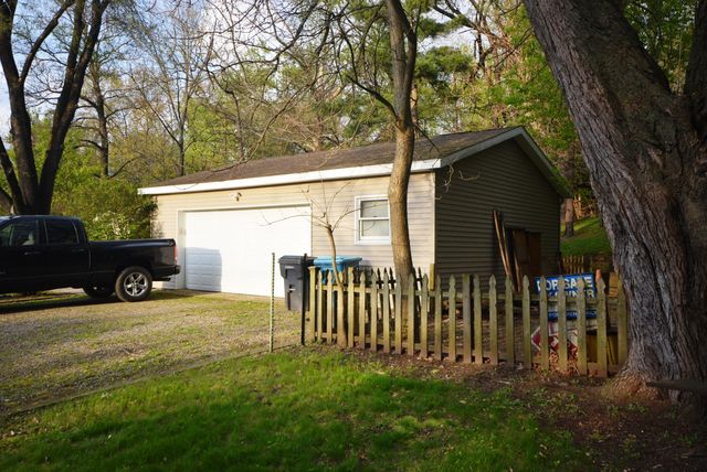 3927 Madison Street, Kalamazoo, MI 49008