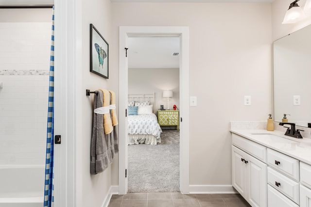 7236 Fairway Rdg CIR, Salem, VA 24153