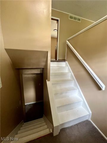 1523 Queenstown Road, Kent, OH 44240