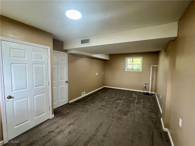 1523 Queenstown Road, Kent, OH 44240