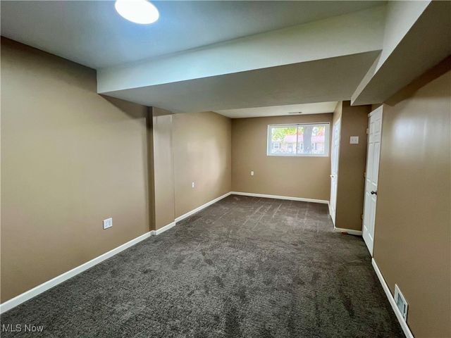 1523 Queenstown Road, Kent, OH 44240