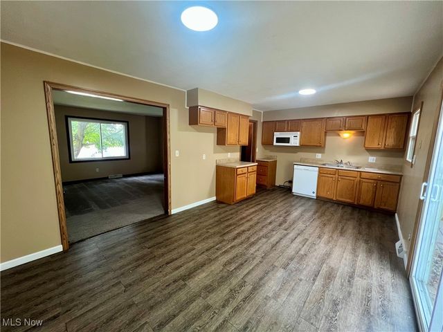 1523 Queenstown Road, Kent, OH 44240