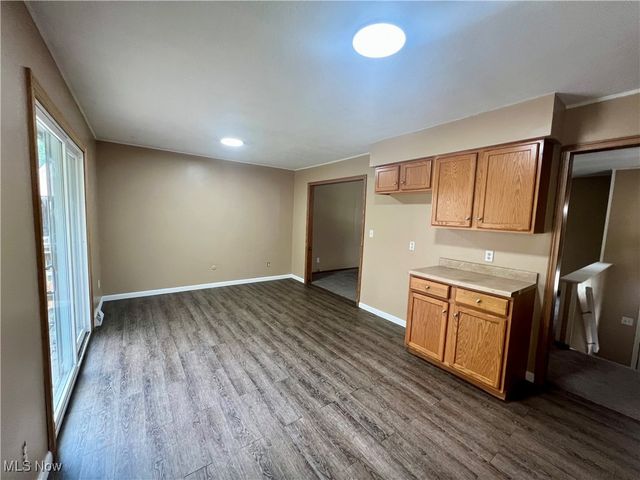 1523 Queenstown Road, Kent, OH 44240