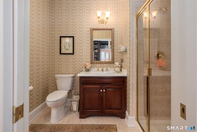 21 Merlins Lane, Newtown, CT 06470