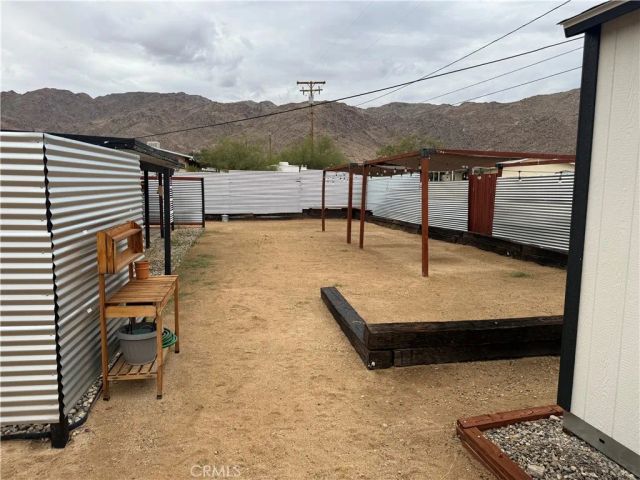 6922 Datura, 29 Palms, CA 92277