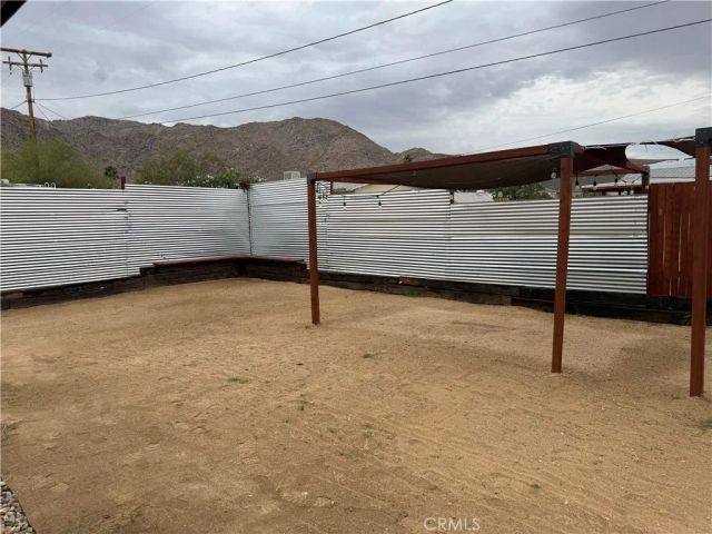 6922 Datura, 29 Palms, CA 92277