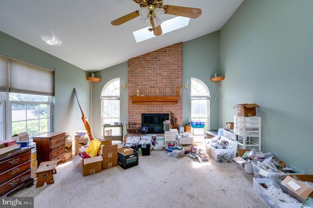 20 MEADOW RIDGE RD, Temple, PA 19560