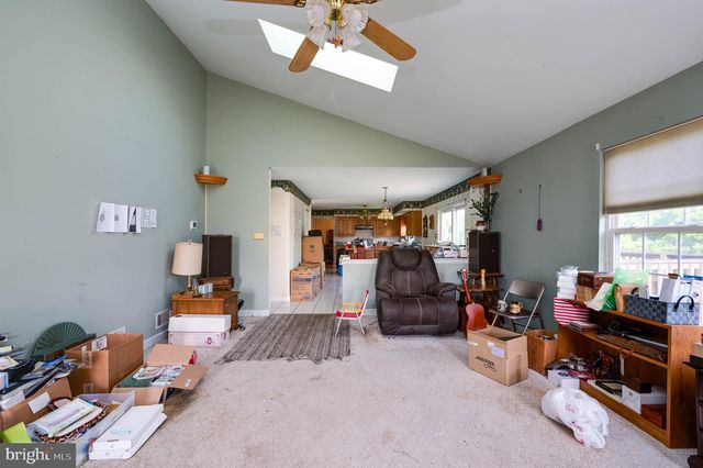 20 MEADOW RIDGE RD, Temple, PA 19560