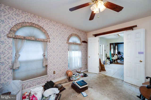 20 MEADOW RIDGE RD, Temple, PA 19560