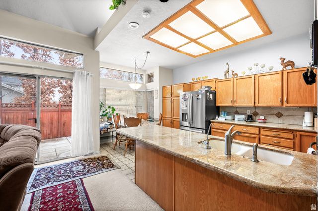 2088 E RAINBOW POINTE DR, Holladay, UT 84124