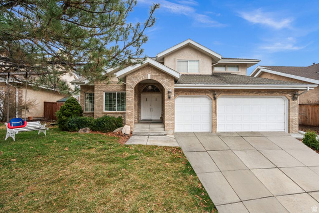 2088 E RAINBOW POINTE DR, Holladay, UT 84124