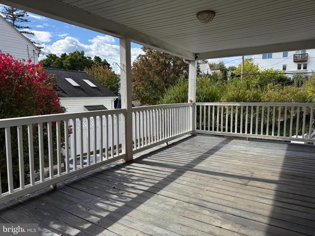 56 N NEW ARDMORE AVE, Broomall, PA 19008