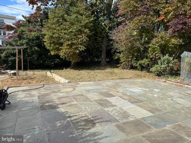 56 N NEW ARDMORE AVE, Broomall, PA 19008