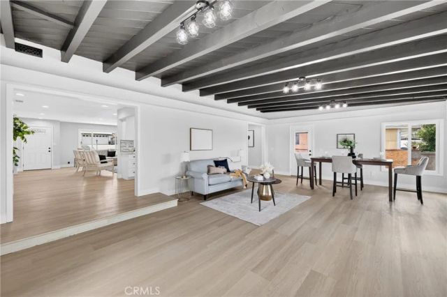 5137 Peacock Lane, Riverside, CA 92505