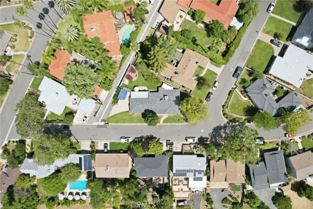 1329 La Loma Dr., Redlands, CA 92373