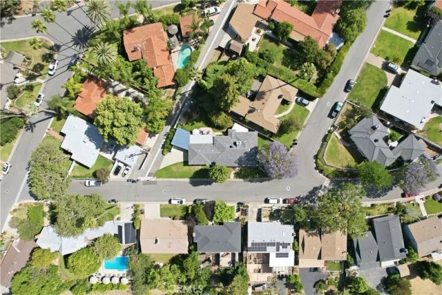1329 La Loma Dr., Redlands, CA 92373