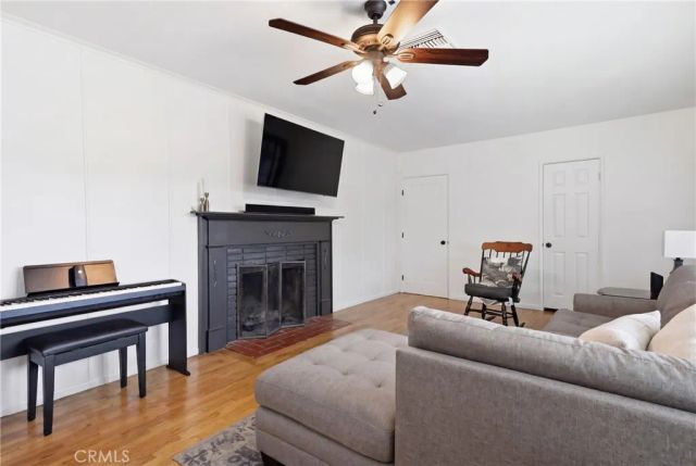 1329 La Loma Dr., Redlands, CA 92373