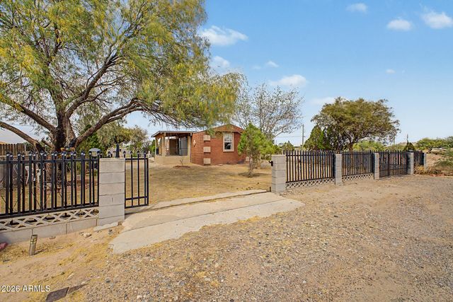 3130 W MADERA Drive, Eloy, AZ 85131