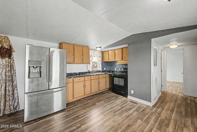 3130 W MADERA Drive, Eloy, AZ 85131