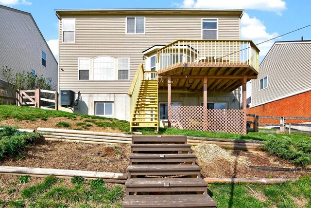 1166 Arbor Springs, Hamilton, OH 45013