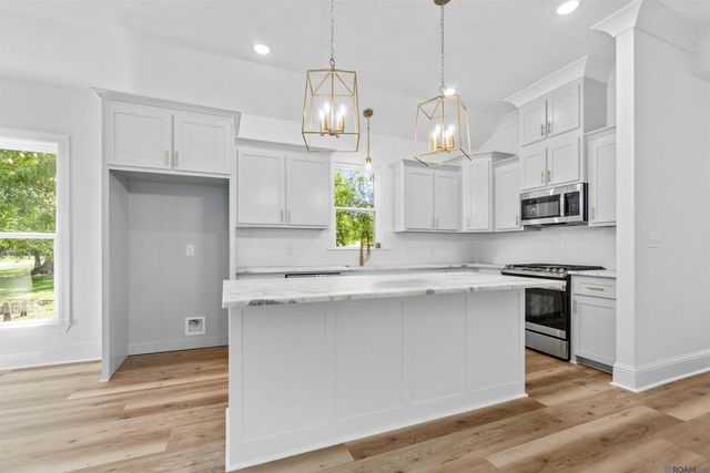 31872 Netterville Rd, Denham Springs, LA 70726