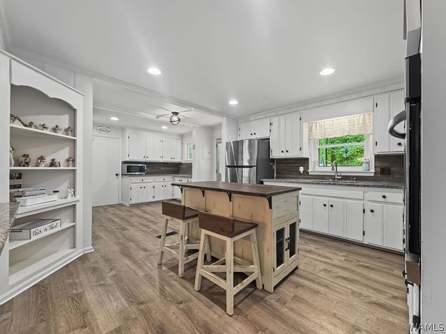 5602 Alabama 69 N, Northport, AL 35473
