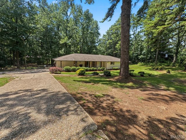 5602 Alabama 69 N, Northport, AL 35473
