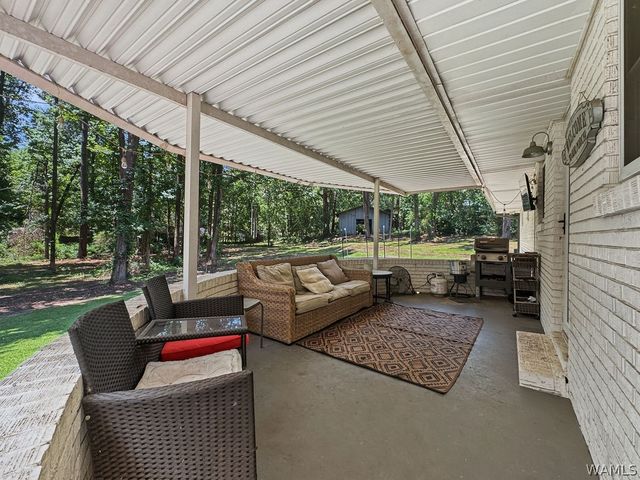 5602 Alabama 69 N, Northport, AL 35473