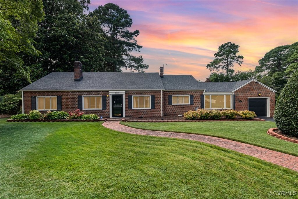 420 Park Ave, Hopewell, VA 23860