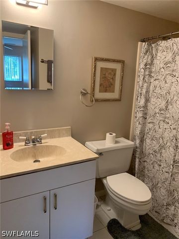 1004 Manatee RD H204, Naples, FL 34114